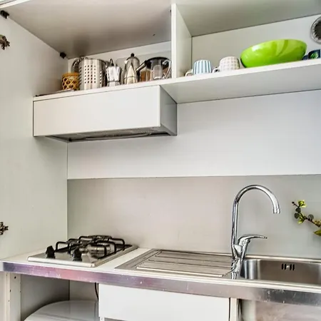 Altido Charming Flat Near Centre Apartment Milan